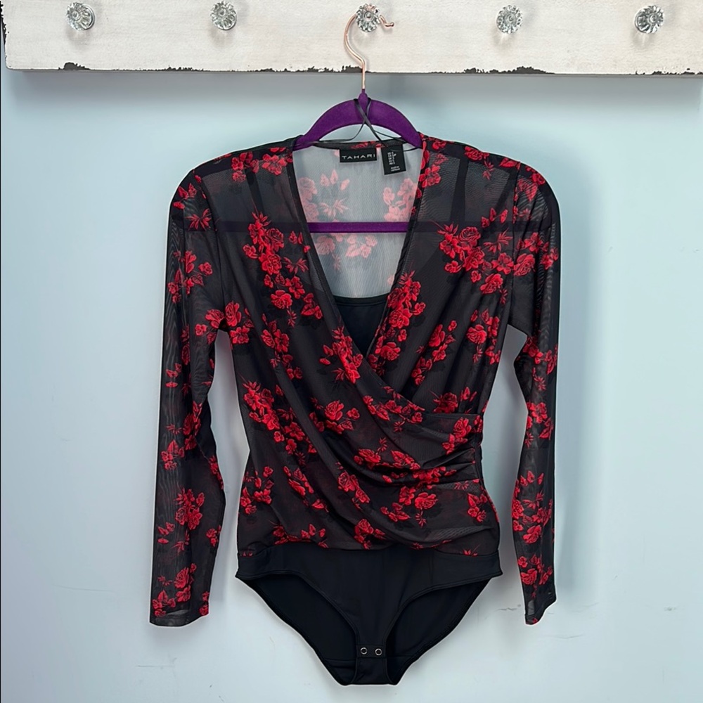 ⛩️NWOT⛩️Bundle 5 items @ 15$, pay only 45$ - 2 items free! Mesh Bodysuit